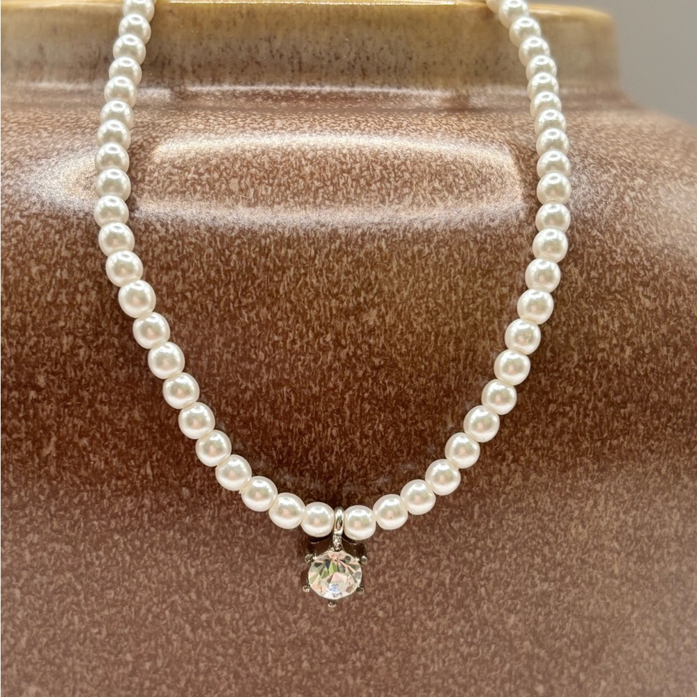 YOUTH Synthetic Pearl Necklace with Crystal Pendant and Matching Bracelet